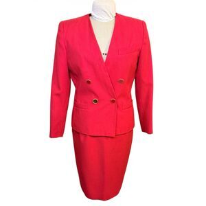 Le Suit 2 Pc.Skirt Suit Womens Size 12P Red Vtg. Double Breasted Career